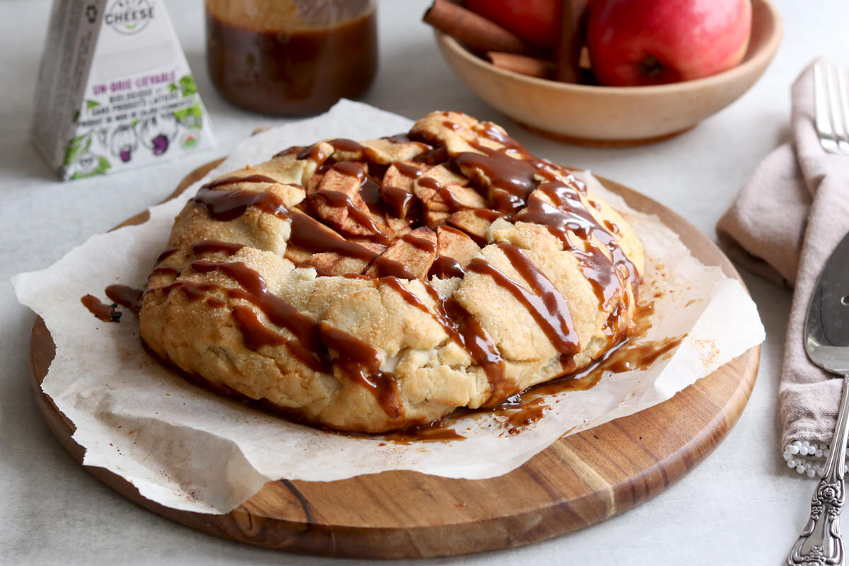 Baked galette stuffed with cinnamon apples and dairy-free brie cheese. Served next to a box of dairy-free brie.