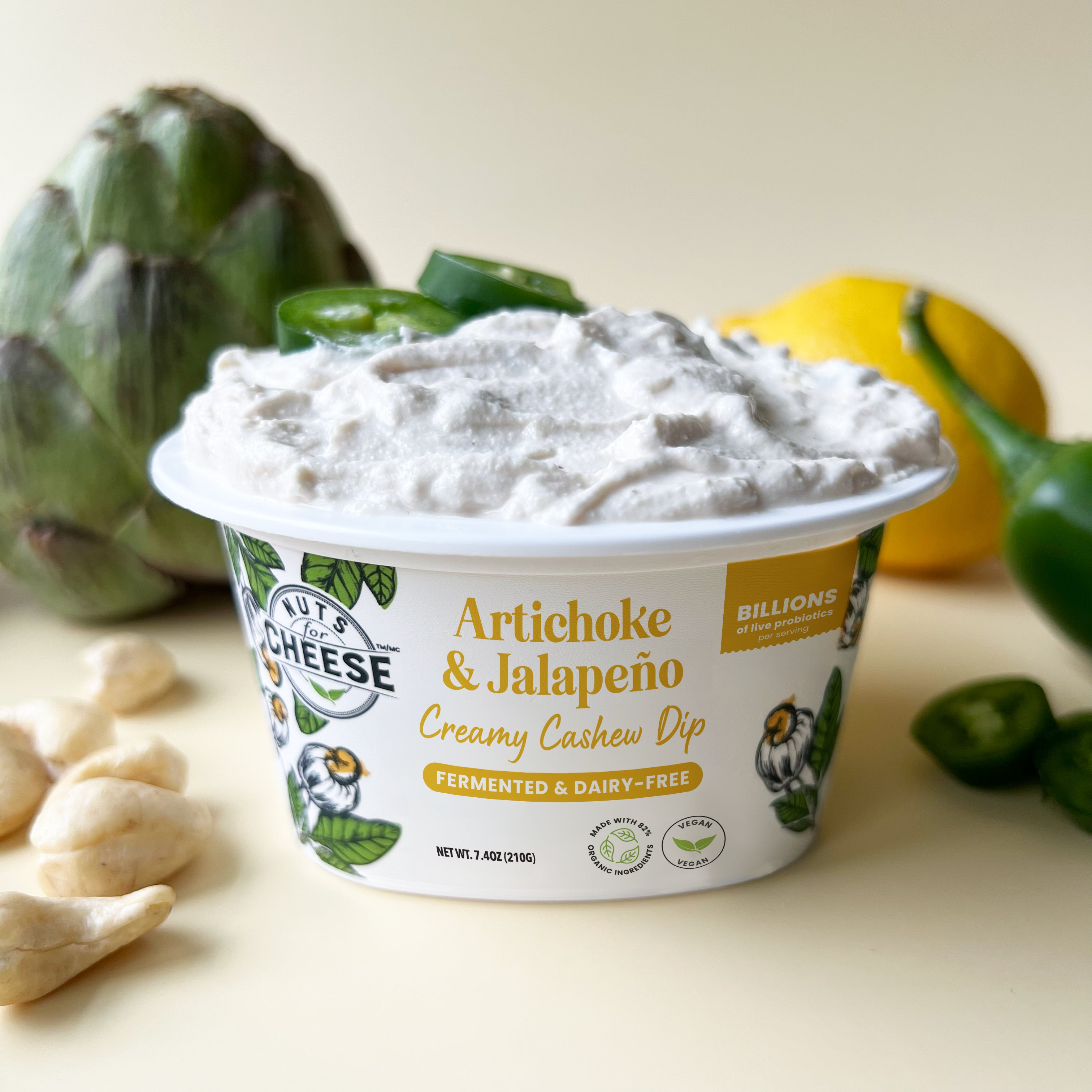 Trempette crémeuse aux noix de cajou, aux artichauts et au jalapeño
