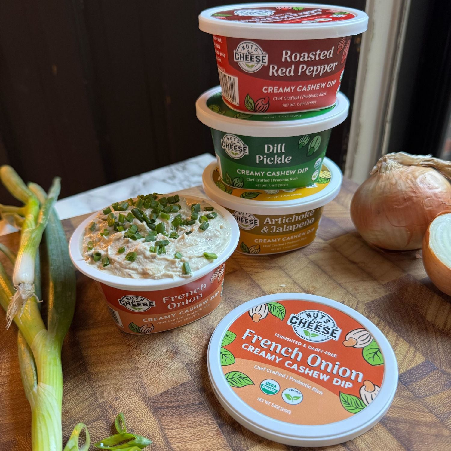 Trempette crémeuse aux oignons français et aux noix de cajou