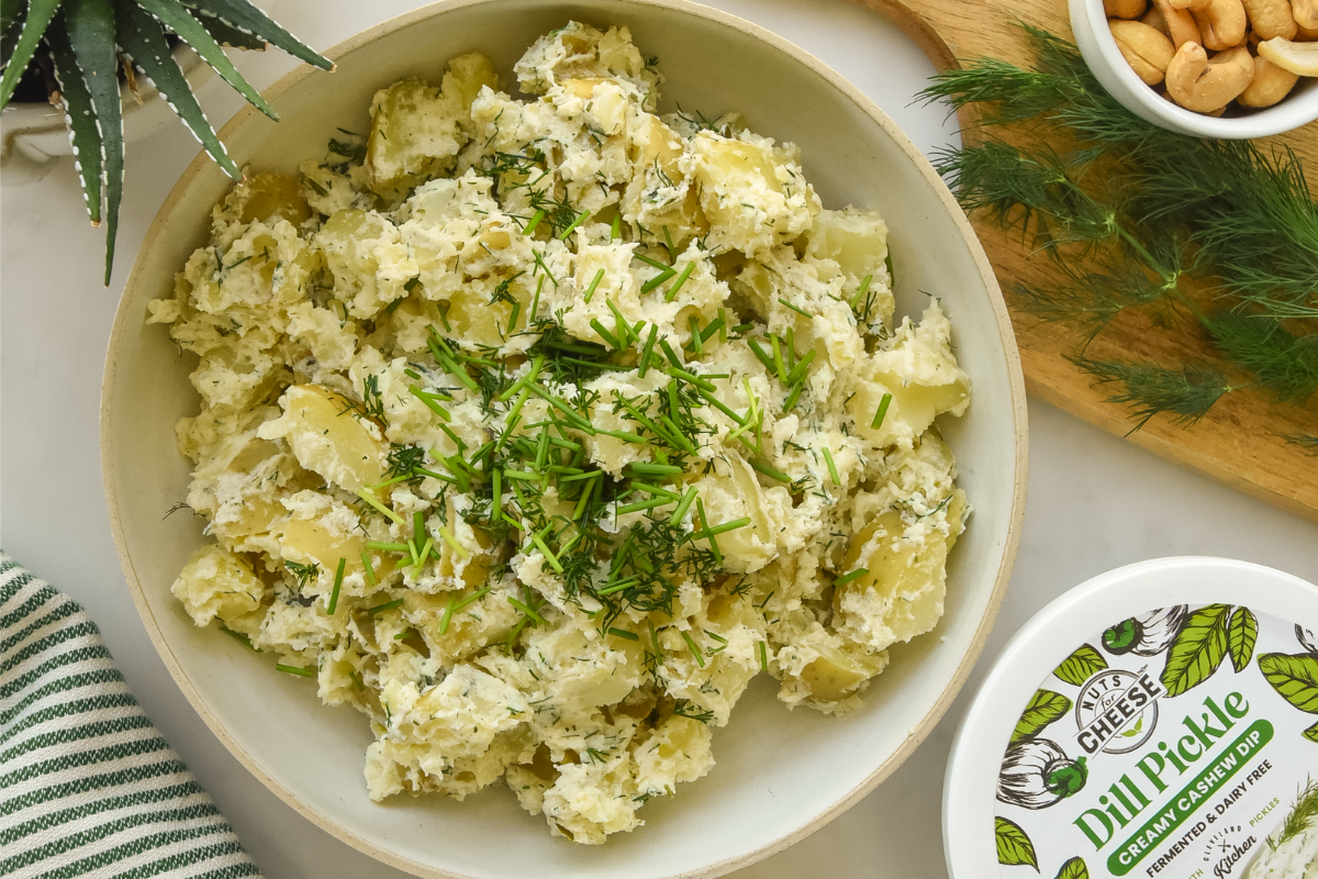 Salade de pommes de terre aux cornichons à l'aneth